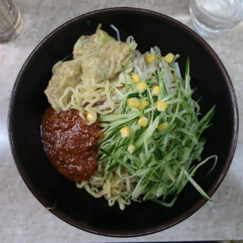 ワンタンジャージャー麺(熊公 （くまこう）)