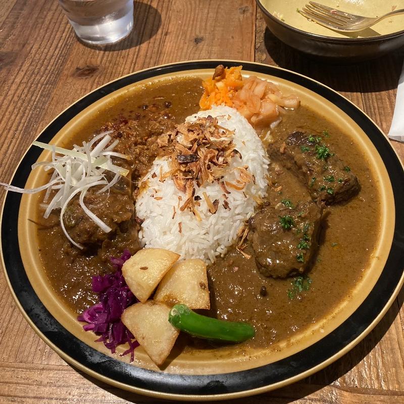 2種あいがけ(DA.UCHI CURRY)