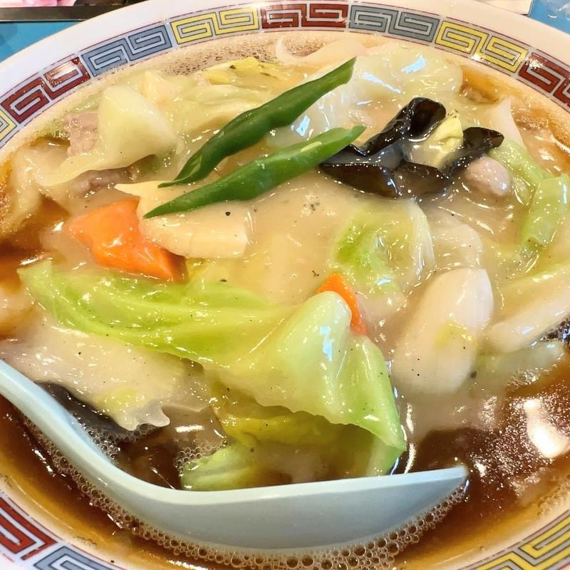 広東麺(やじ満)