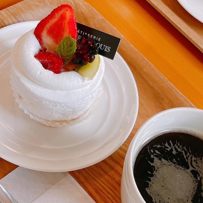 シャルロットフレーズ(サンルイ島　葉山本店)