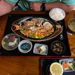 シマダコと近海貝の味噌炒め(大木海産物レストラン （おおきかいさんぶつれすとらん）)