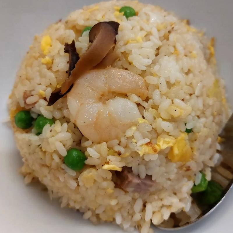 五目チャーハン(神楽坂飯店)