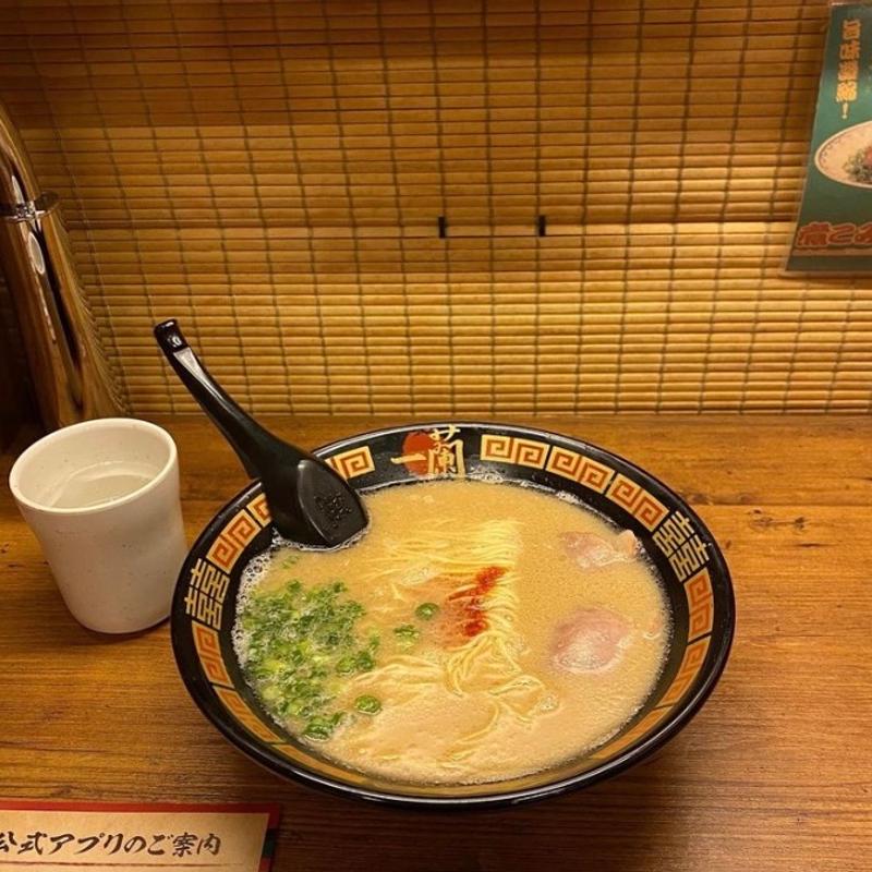 天然とんこつラーメン(一蘭 京都烏丸店)