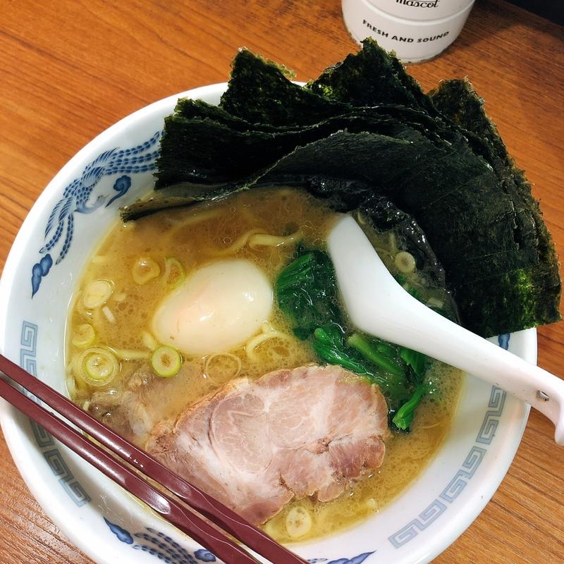 とんこつラーメン(みさき家)