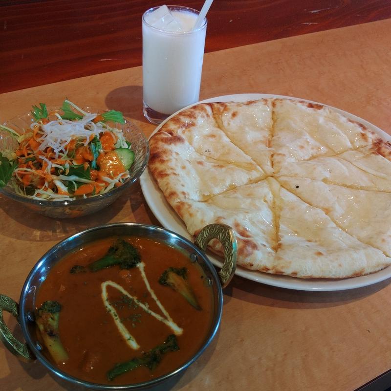 ハニーチーズナンセット(インド&ネパール料理 インドカレーパナス)