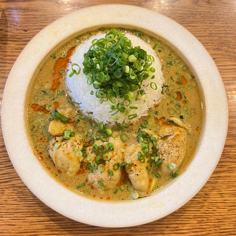 牡蠣のカレー(DIGMOLE)