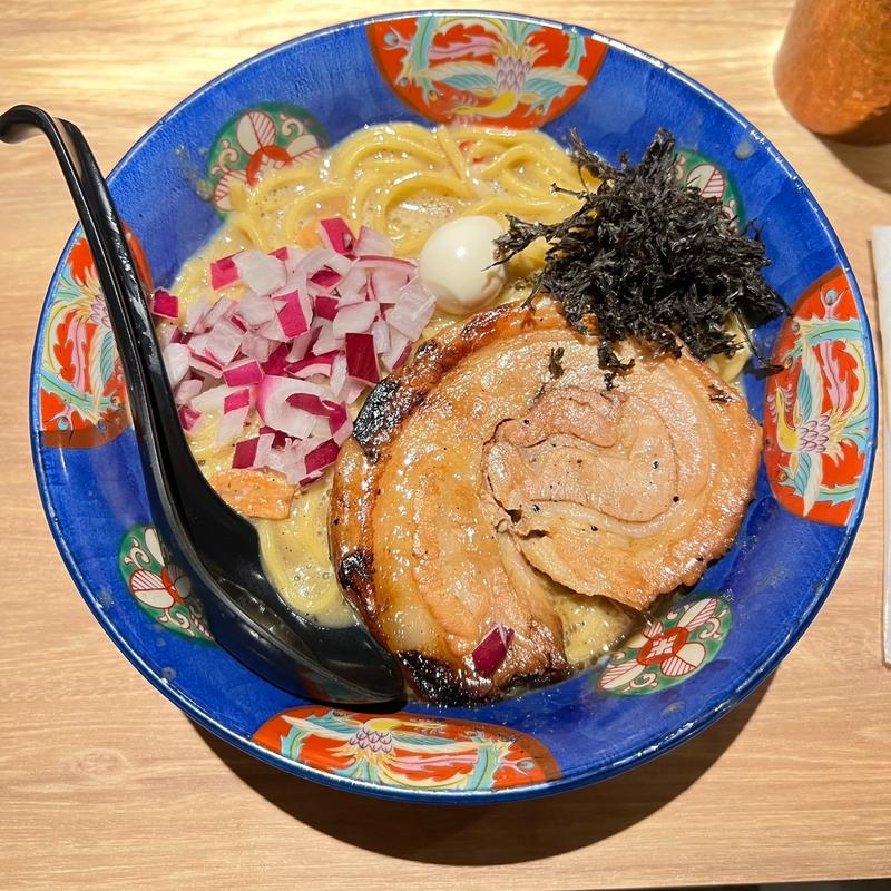 (麺や兼虎 博多デイトス店)