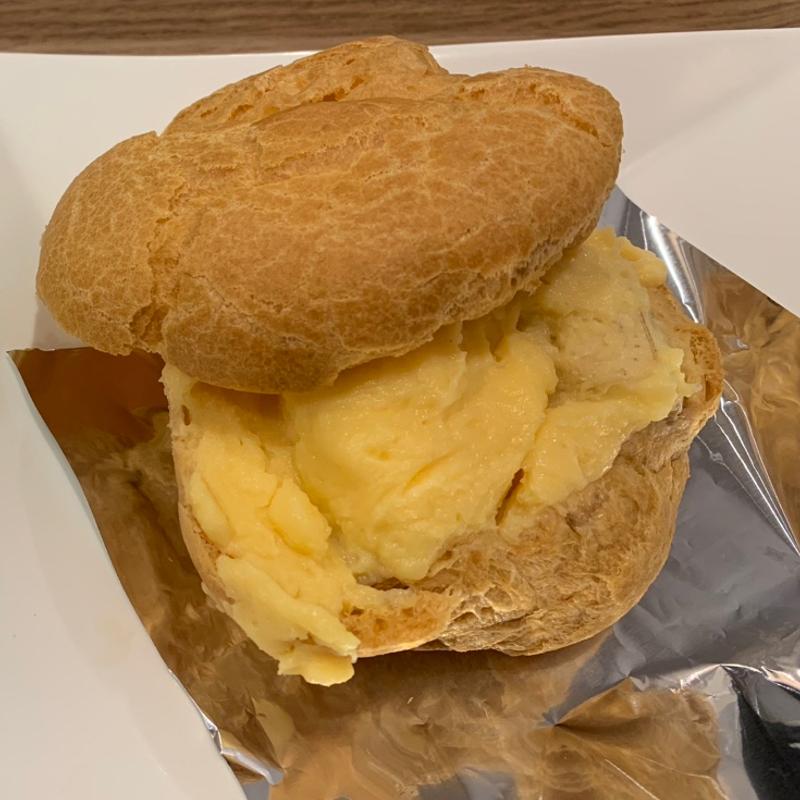 ジャンボシュークリーム(蜂の家 （ハチノヤ）)