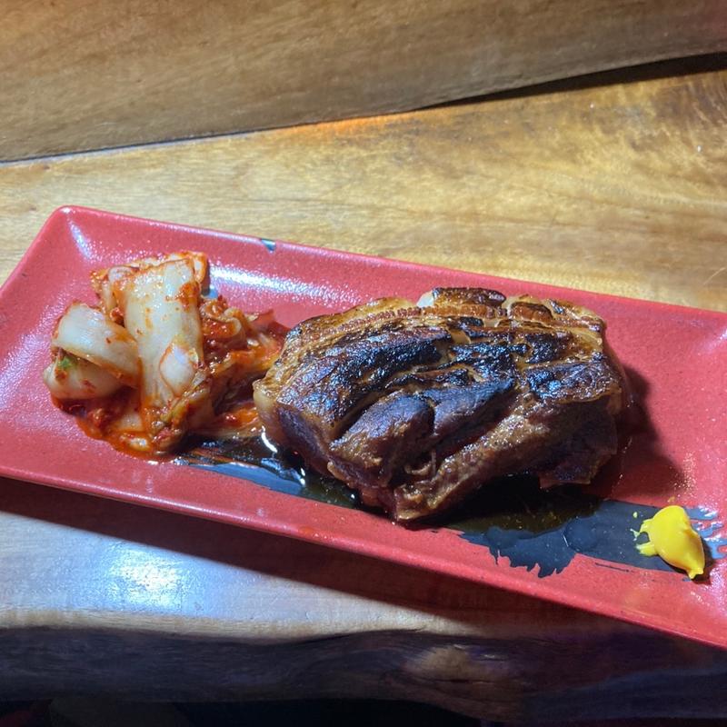 チャーシュー盛り(焼きそパン)