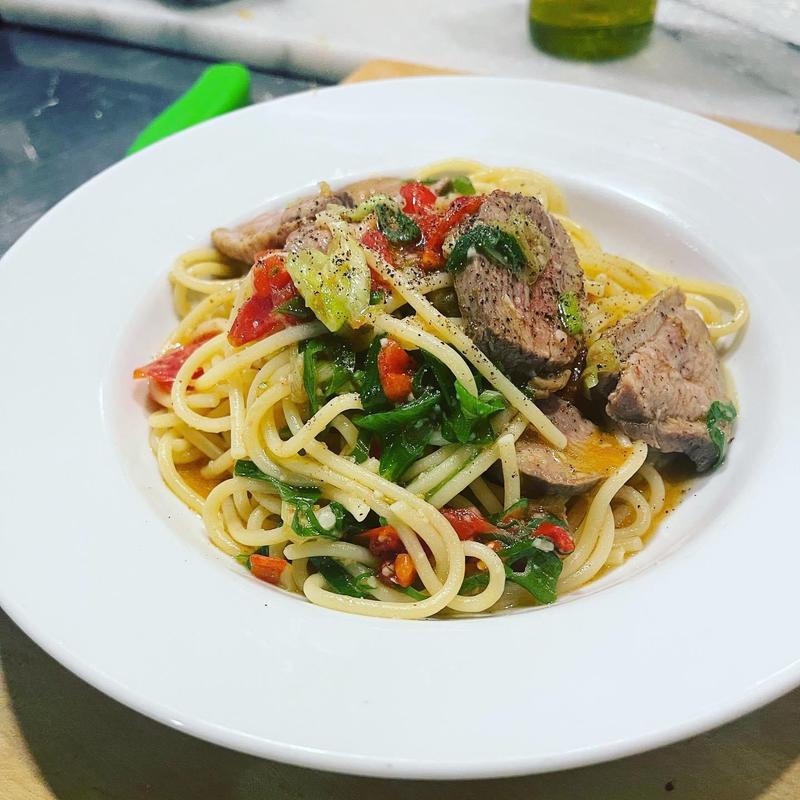 鴨と九条ネギのスパゲッティ(レストラン ボンジョリーナ 高円寺)