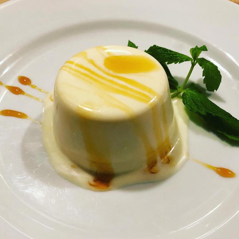 アマレットのパンナコッタ(レストラン ボンジョリーナ 高円寺)