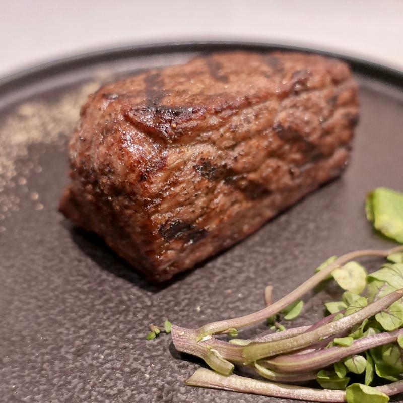 ダグお勧めの多良間牛塊肉(ダグズ・グリル)