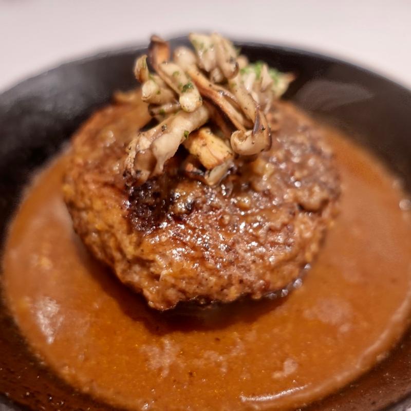 ダグズ・ハンバーグステーキ(ダグズ・グリル)