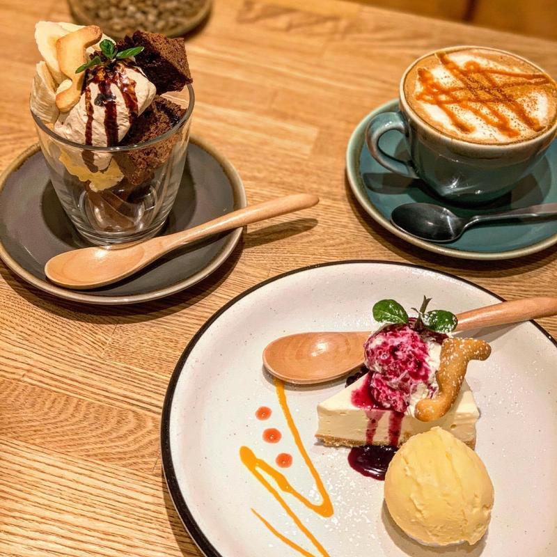 コーヒーチョコcakeのミニパフェ(5 waters cafe)