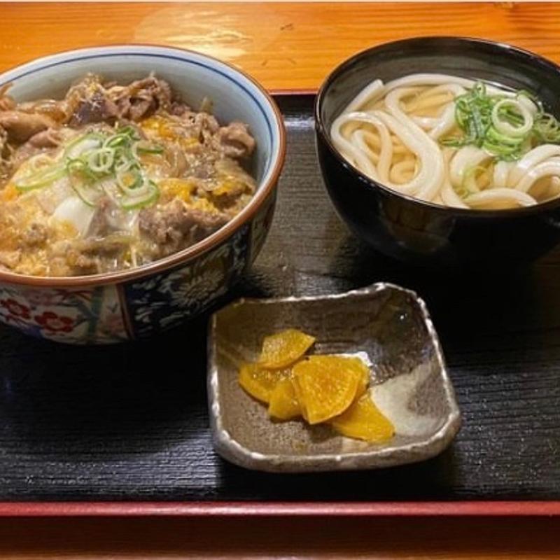 日替わり定食　他人丼　小うどん(仁川うどん)