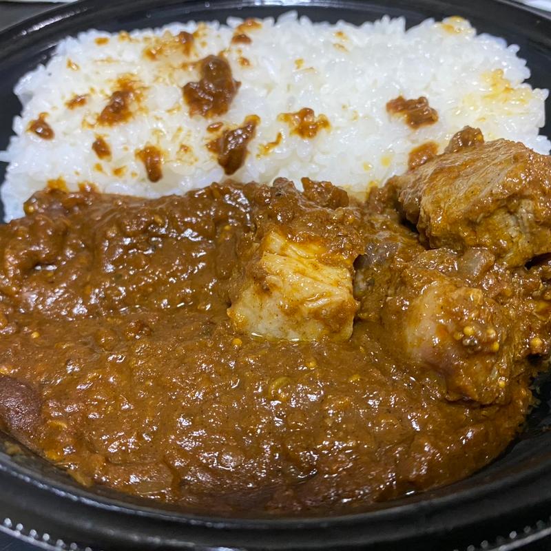 スパイスの香りはじけるビーフカレー(トマト)