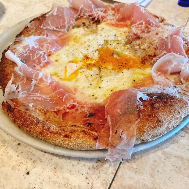 ビスマルク(pizzeria CANTERA)