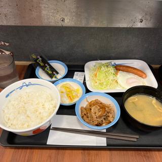 ソーセージエッグ定食ミニ牛皿(松屋 学芸大学店 )