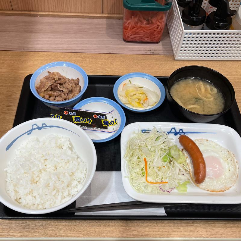 ソーセージエッグ定食(松屋 栄三丁目店)