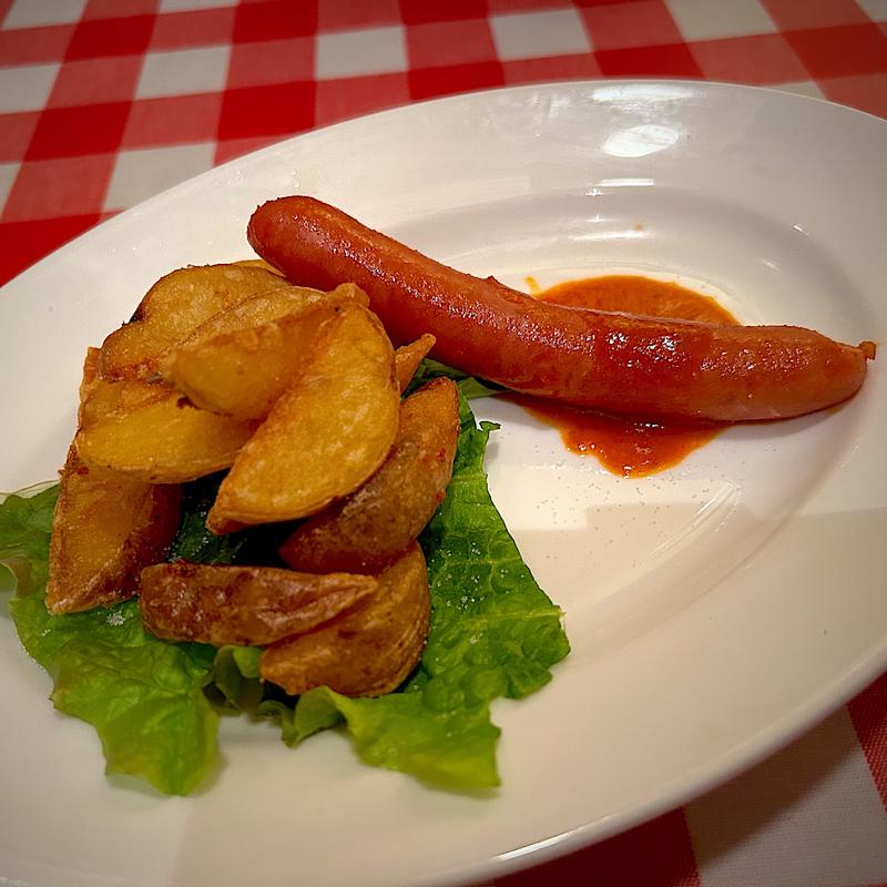 イタリア風晩酌セット(ソーセージのカレー風味 ポテトフライ添え)(チロル 仙台店 )