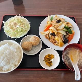 #豚肉とキクラゲ玉子炒め定食(台湾料理　菜里香)