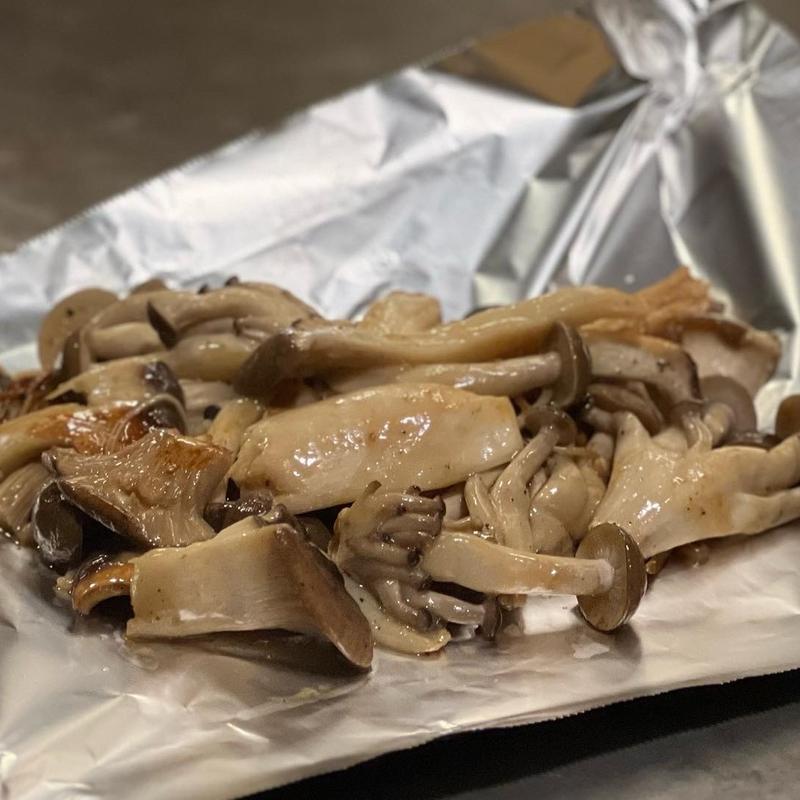 キノコバター(濱甲勲トラベル )