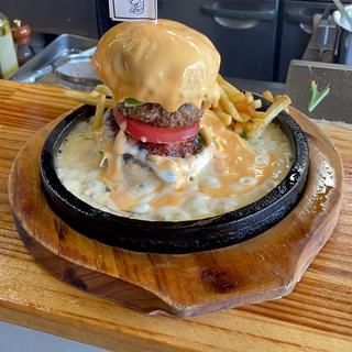 溶岩バーガー(UPIT'S BURGER (アピッツバーガー))