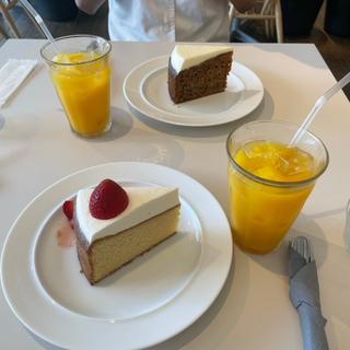 (マーガレットハウエル ショップ&カフェ吉祥寺)