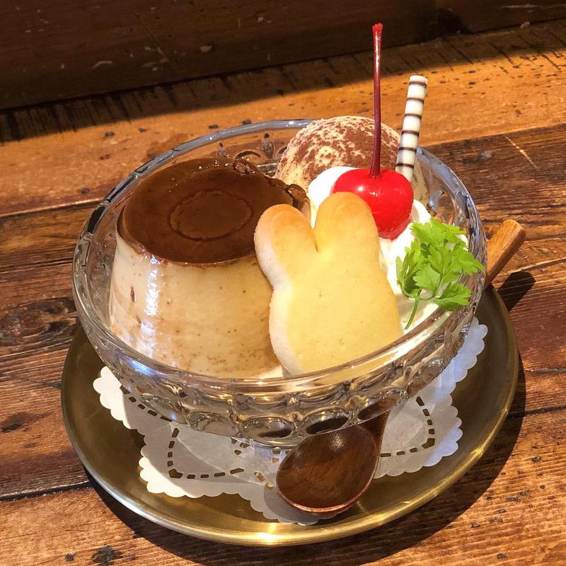 マスカルポーネチーズを使った昔風プリン(うさぎとぼく)