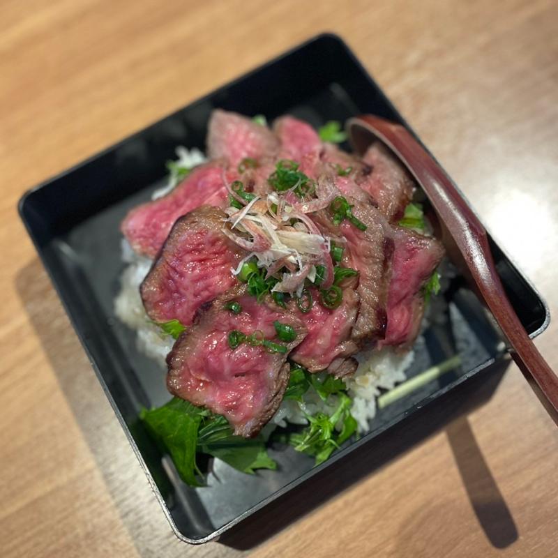 特選尾崎牛ステーキ重セット(肉屋うたがわ)