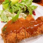 ポークカツランチ