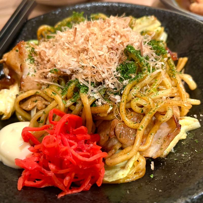 焼きそば(NEO 大衆酒場 オモイダマ)