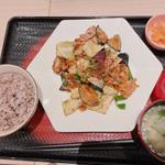 茄子と豚のコク旨味噌炒め定食(大戸屋ごはん処 横須賀モアーズシティ店)