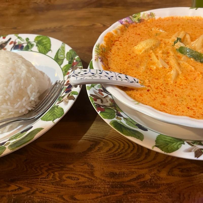 レッドカレーライス(ルアン・ナルモン 九龍)