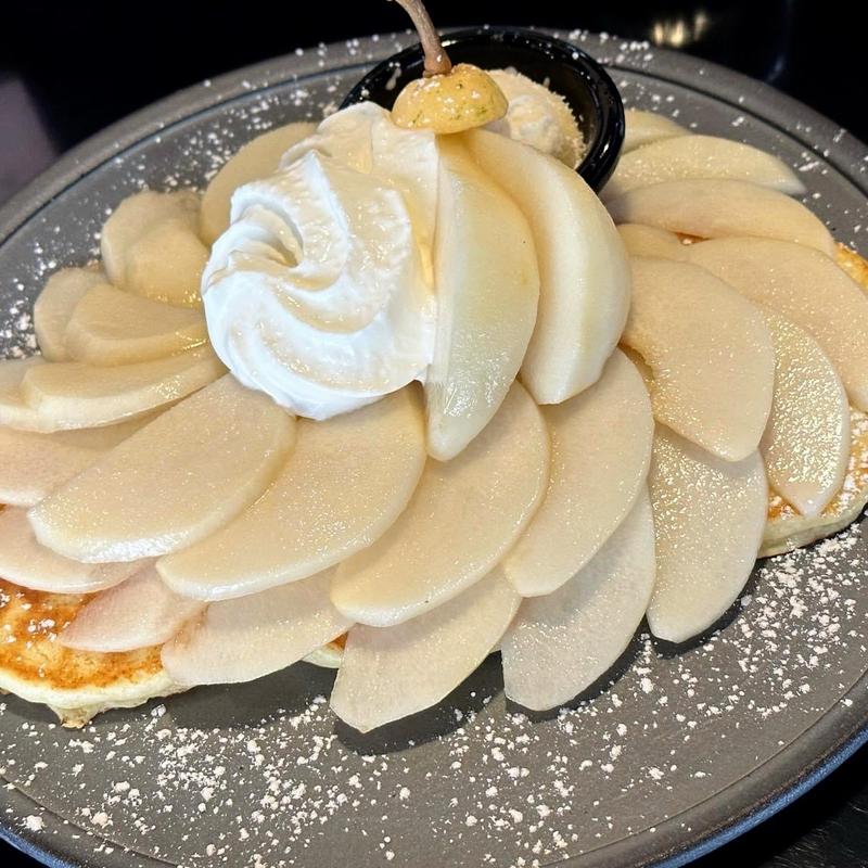 ルレクチェのパンケーキ(ザ パンケーキ ワークス （The Pancake Works）)