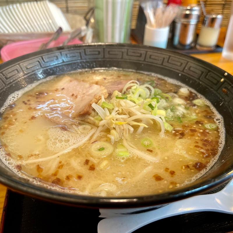 こってりラーメン(らーめん楽天 日当山 )