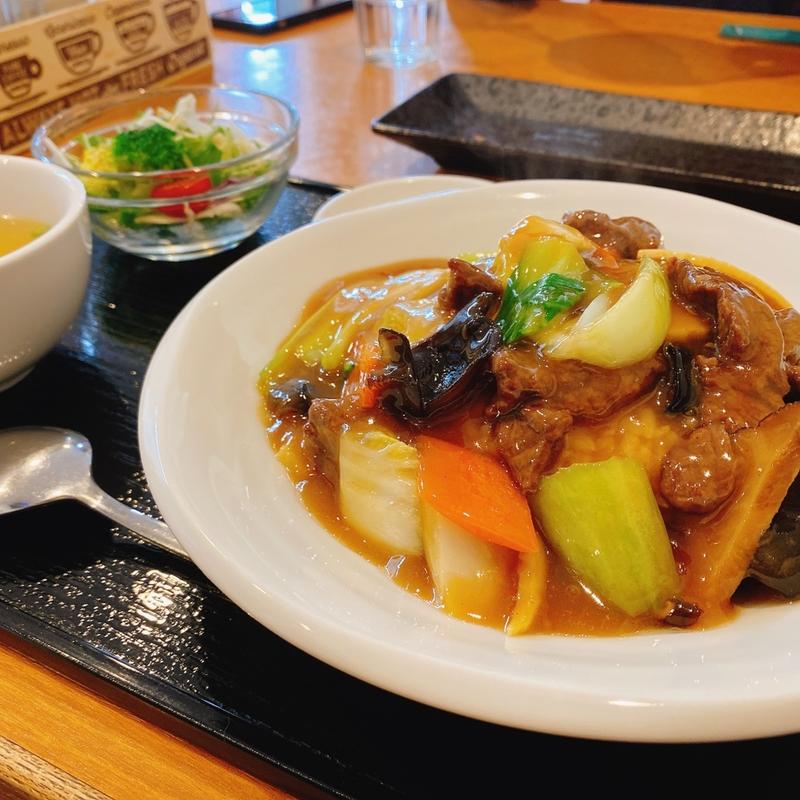 牛肉あんかけご飯(中華ダイニング きよ田)