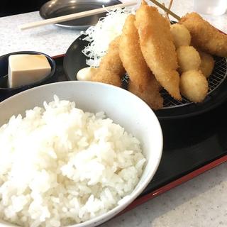串カツ定食(串カツ田中 アメリカ村店)