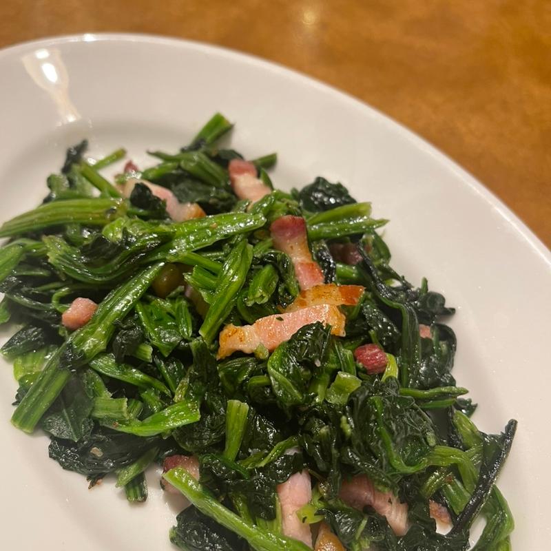 ほうれん草とベーコンのバターソテー(ジョリーパスタ 三木店)