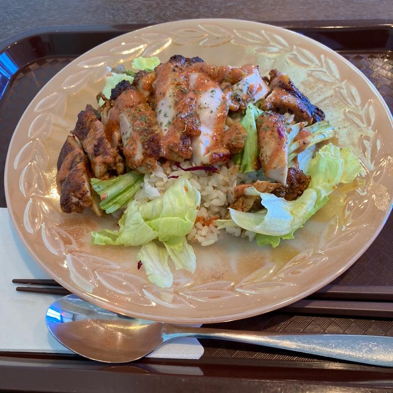 スパイシーガーリックチキンのソテー(SOUP CAFE Daily Spoon （スープカフェ デイリースプーン）)