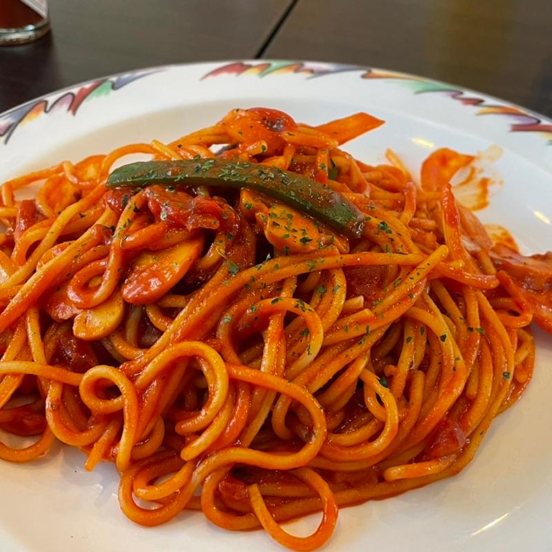 昔ながらのナポリタン(ラウンジ リリア)