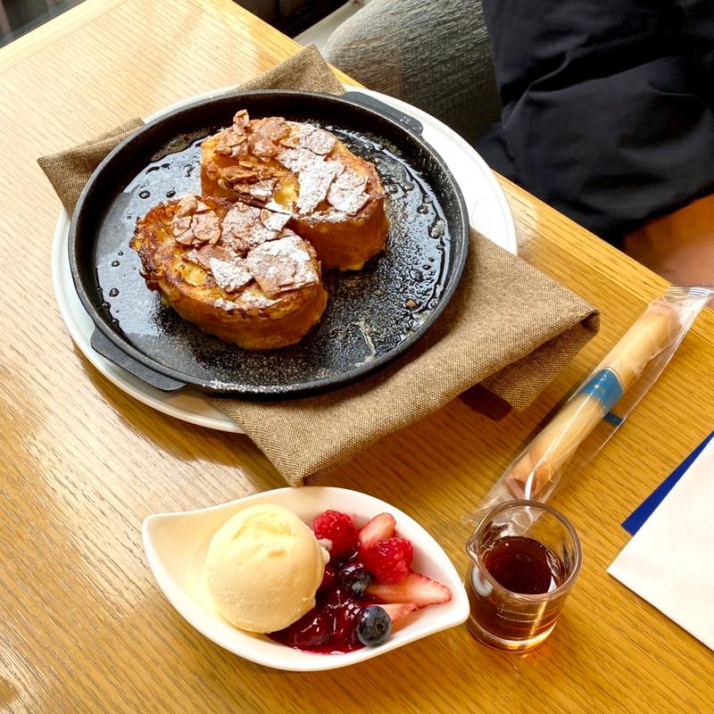 フレンチトースト(ブルー・ブリック・ラウンジ)