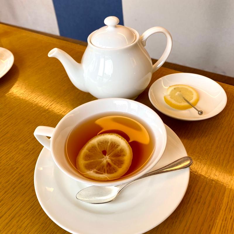 ホットレモンティー(ブルー・ブリック・ラウンジ)