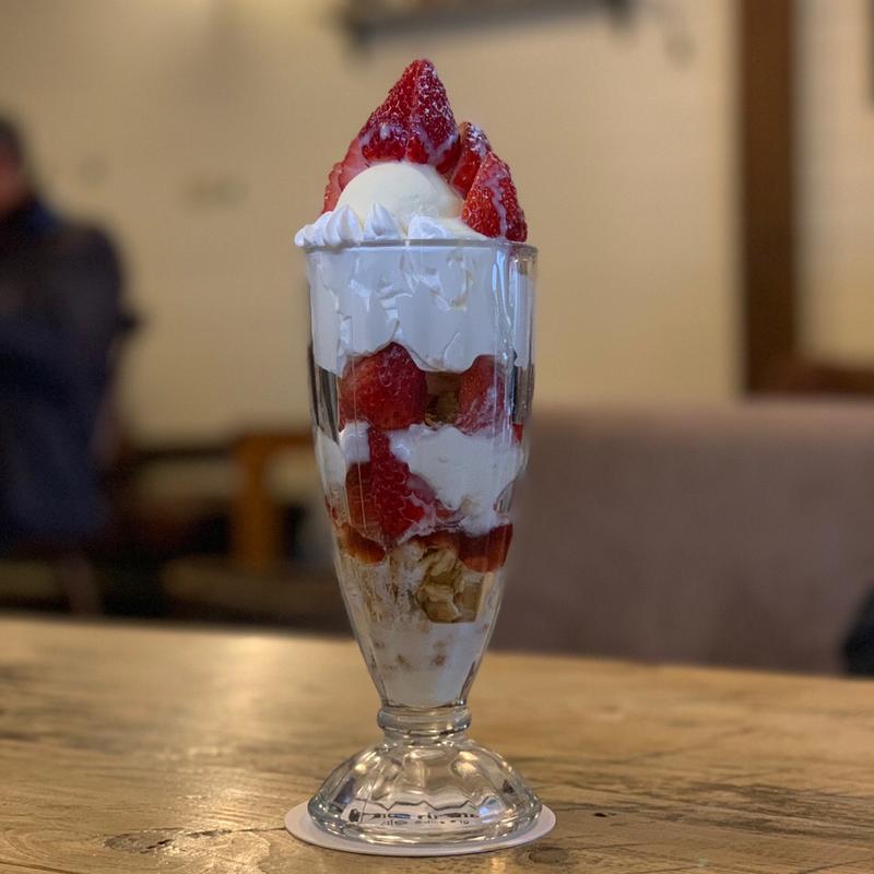 特製苺パルフェ(マリモ （marimo）)