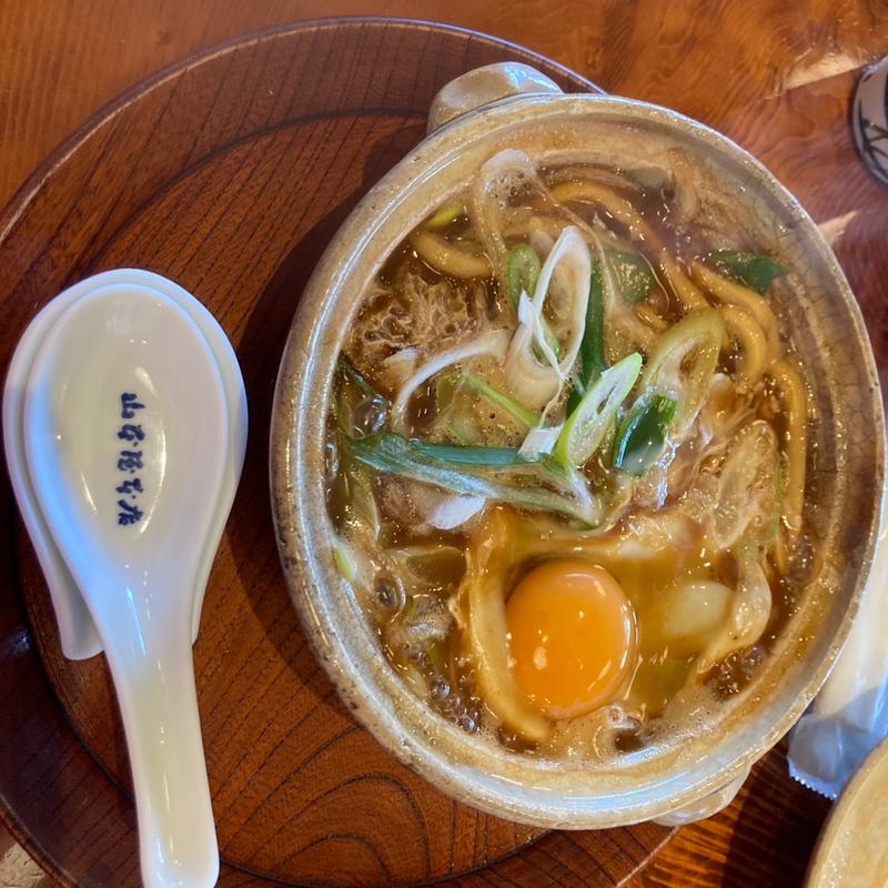 名古屋コーチン入り味噌煮込みうどん(山本屋本店 一宮インター北店 （やまもとやほんてん）)