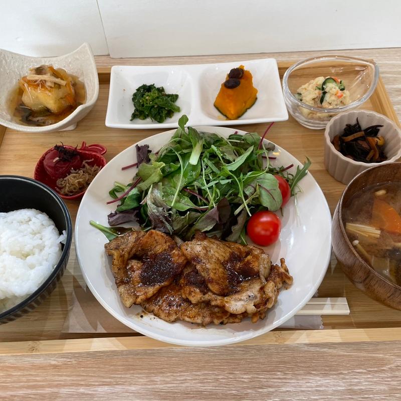 30品目食べられる 彩-SAI-の健康ランチ(NATURAL KITCHEN SAI)