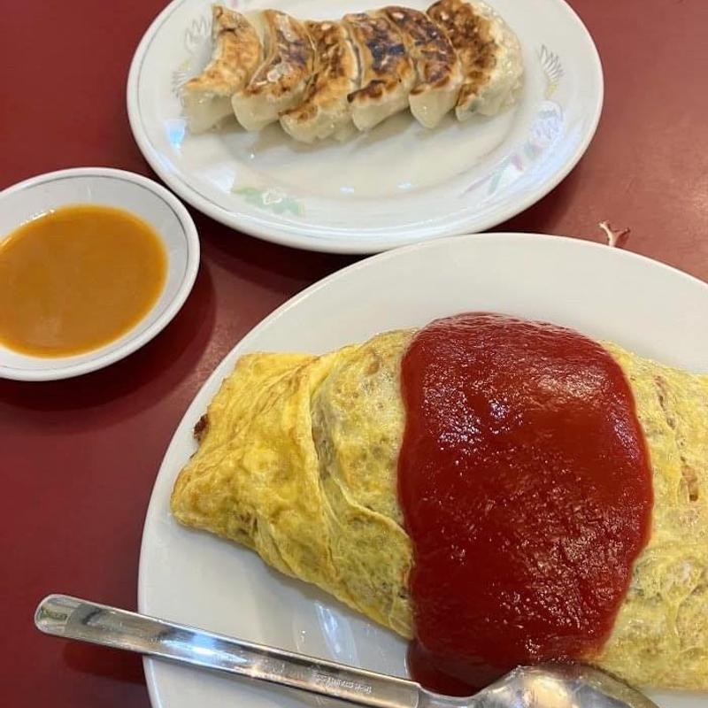 オムライス 餃子(大鳳閣 ハイハイタウン店)