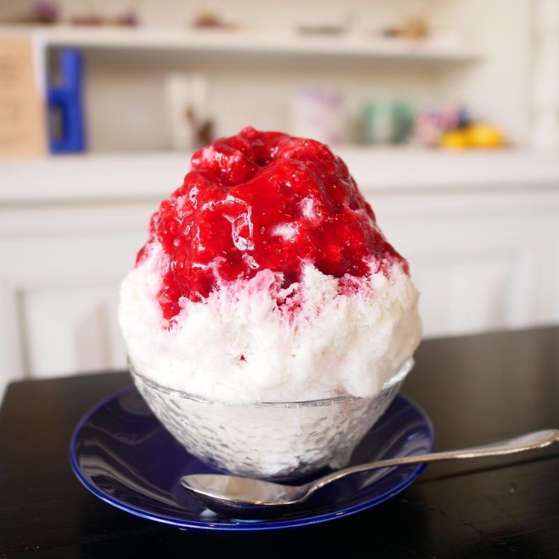 ラズベリーミルク(氷と喫茶 ivy)