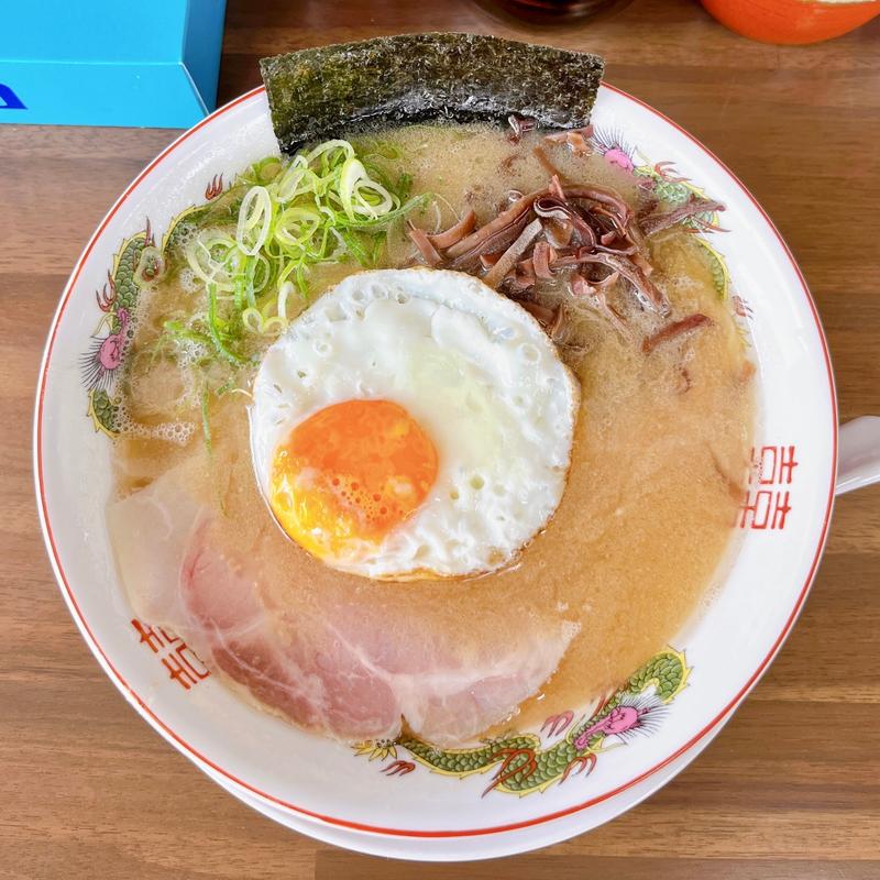 ラーメン(博多ラーメン洋ちゃん食堂)