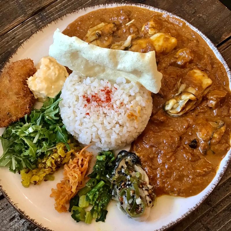 期間限定 牡蠣のココナッツカレー(こっそりカレー)
